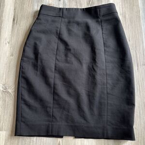 H&M Black Cotton Blend Pencil Miniskirt Lined With Back Slit  Size 4